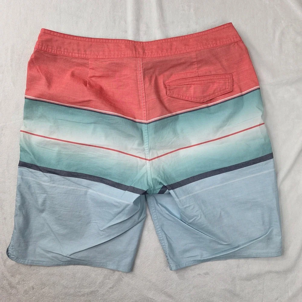 Goodfellow Swim Shorts Men 32 Multicolor Striped Board Shorts Excellent